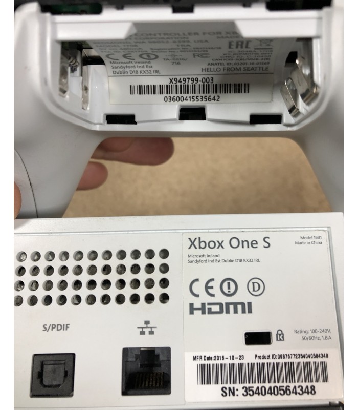 Konsola XBOX ONE S 500GB 2 Gry